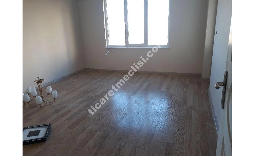 MERKEZİ KONUMDA SATILIK 2+1 DAİRE_6
