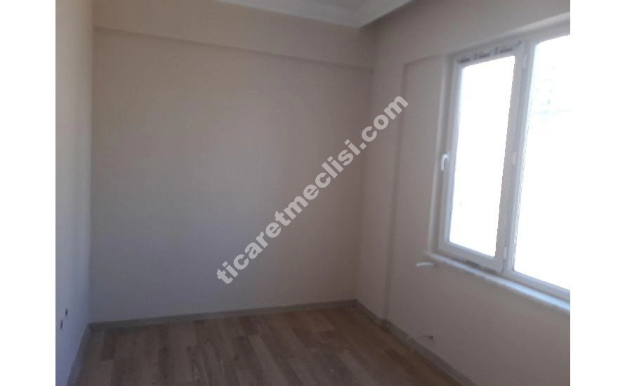 MERKEZİ KONUMDA SATILIK 2+1 DAİRE_5