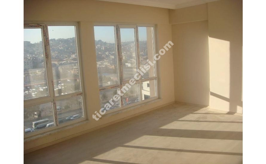 GÜL EMLAKTAN SATILIK 3+1 ÇİFT BALKONLU DAİRE_10