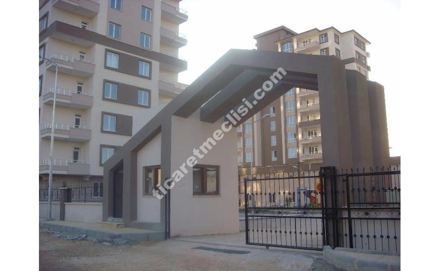 GÜL EMLAKTAN SATILIK 3+1 ÇİFT BALKONLU DAİRE_3