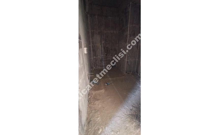 ABDÜLKADİR YÜKSEL DEVLET HASTANESİNİN ARKASINDA SATILIK 3.5+1 DAİRE_9