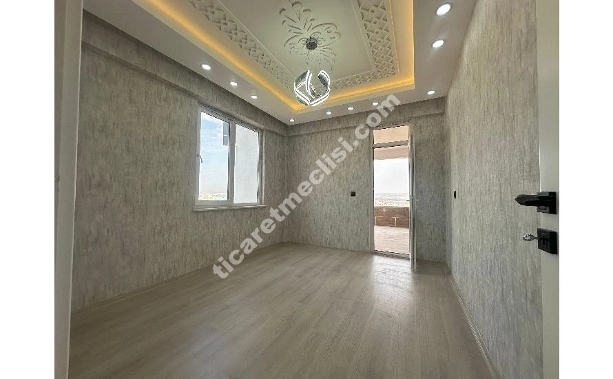 Malazgirt te lüks 2+1 kat bahçeli dir_2