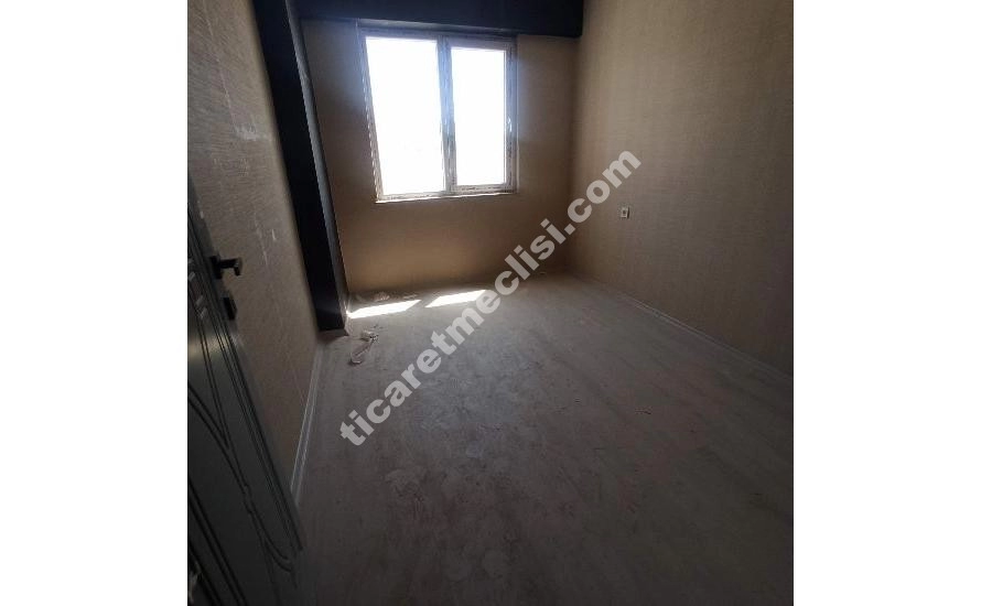 CÜNEYT BÖLGESİNDE 2+1 SATILIK DAİRE_9
