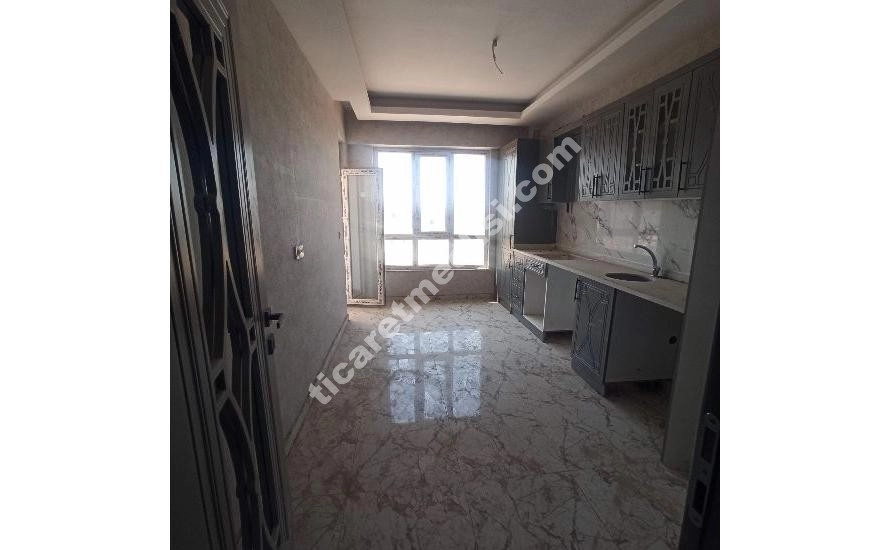 CÜNEYT BÖLGESİNDE 2+1 SATILIK DAİRE_5
