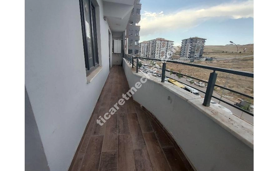 Belkıız mah de 3+1 geniş daire satılık_10