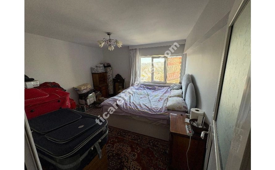 DÜZTEPE ÇAMLICA MAHALLESİ'NDE TAPULU 2+1 SATILIK DAİRE_5