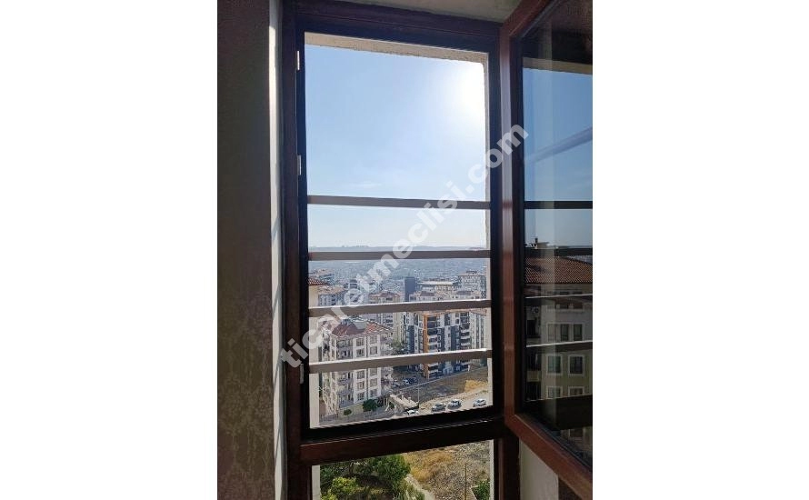 SEYRANTEPE DE 3+1 DİBAY KONTLARINDA ÜST KAT HAVALI_7