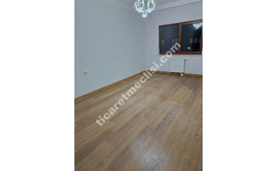 KUZEYŞEHİR 1.ETAPTA SAGLIK OCAGININ YANI BAŞINDA 3+1 SATILIK DAİRE_19